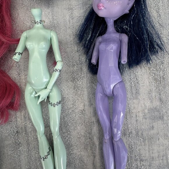 Monster High Dolls Lot of 7 Dolls For Parts Or Repair Frankie Gigi Delilah - Picture 7 of 10